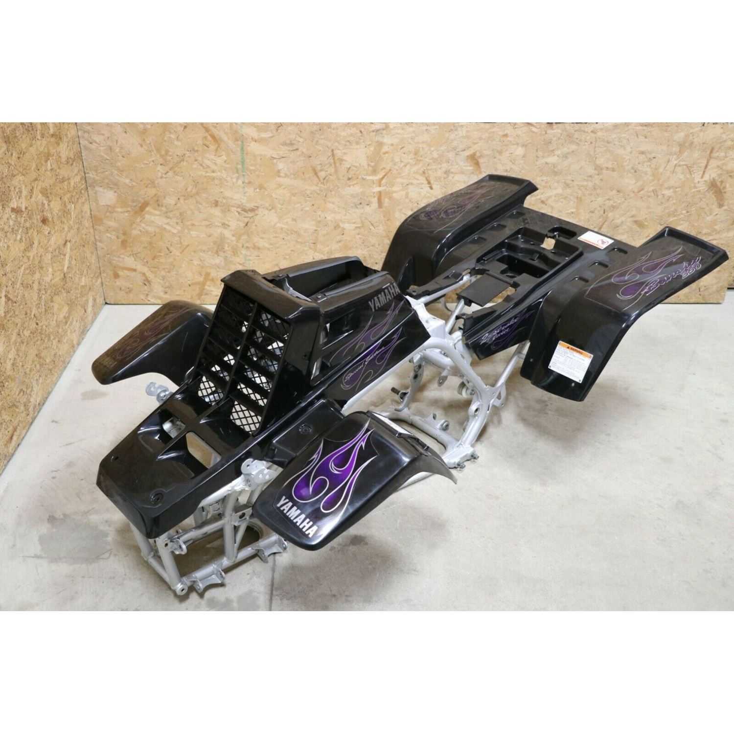 Yamaha Banshee fenders + gas tank plastic + grill