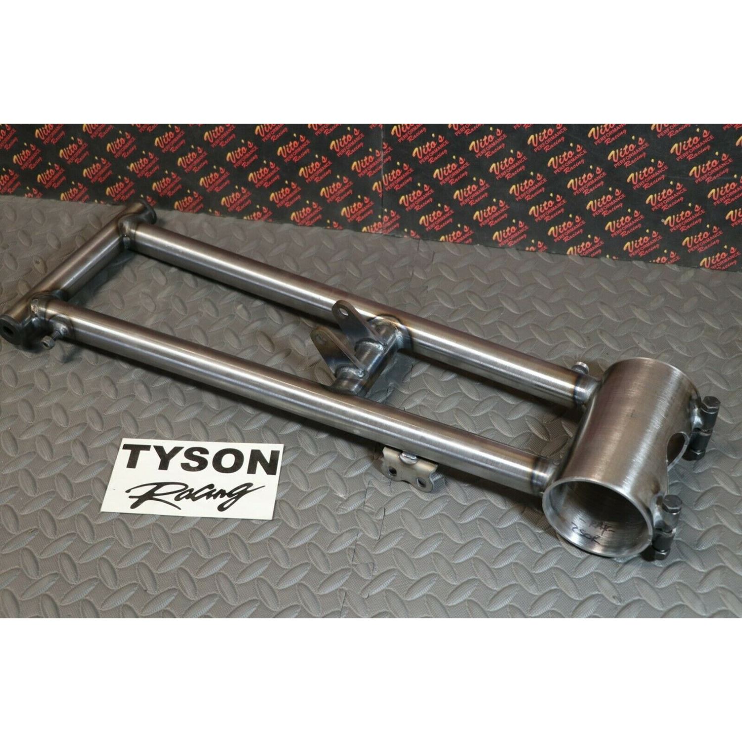 Tyson Racing Honda 250R Swingarm Round Style Chrom
