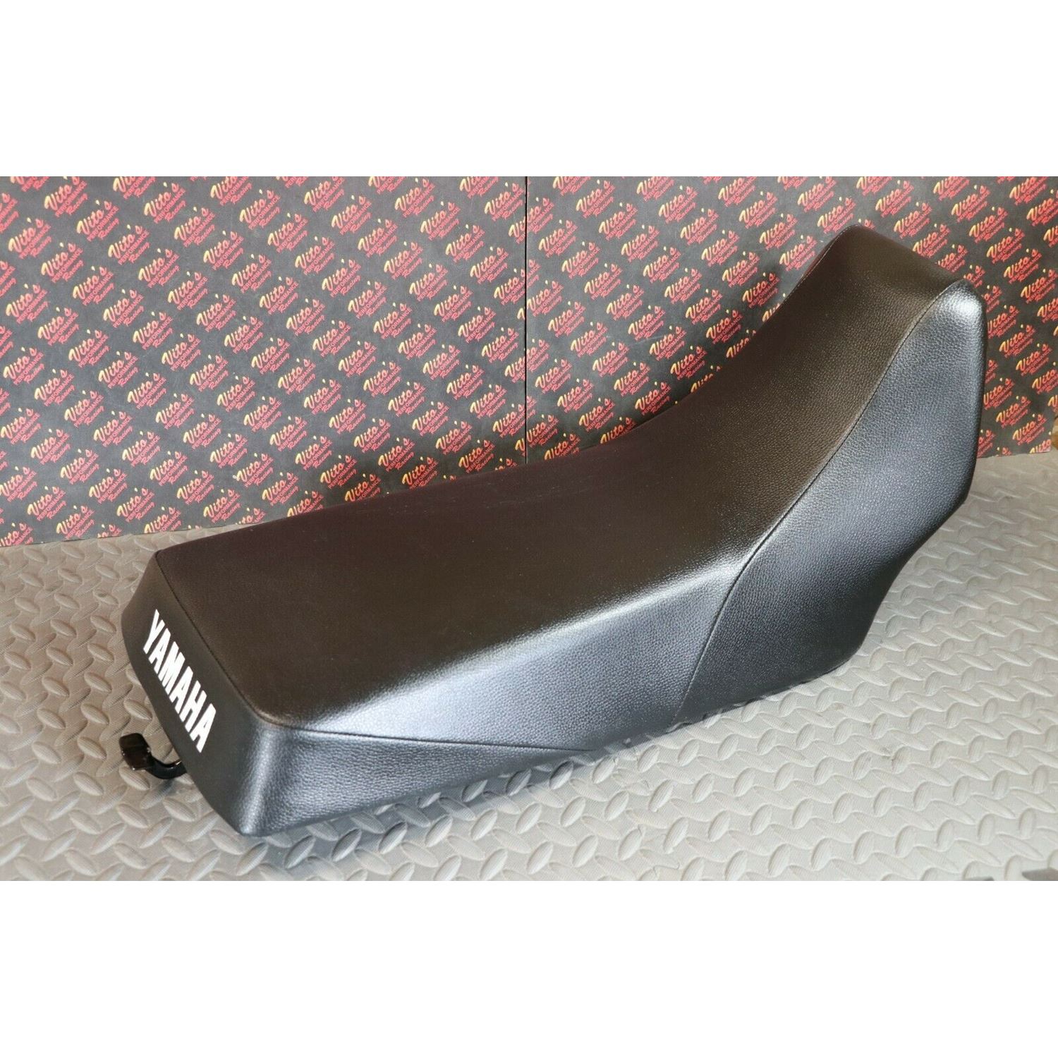 NEW Complete seat Yamaha Banshee 1987-2006 BLACK +