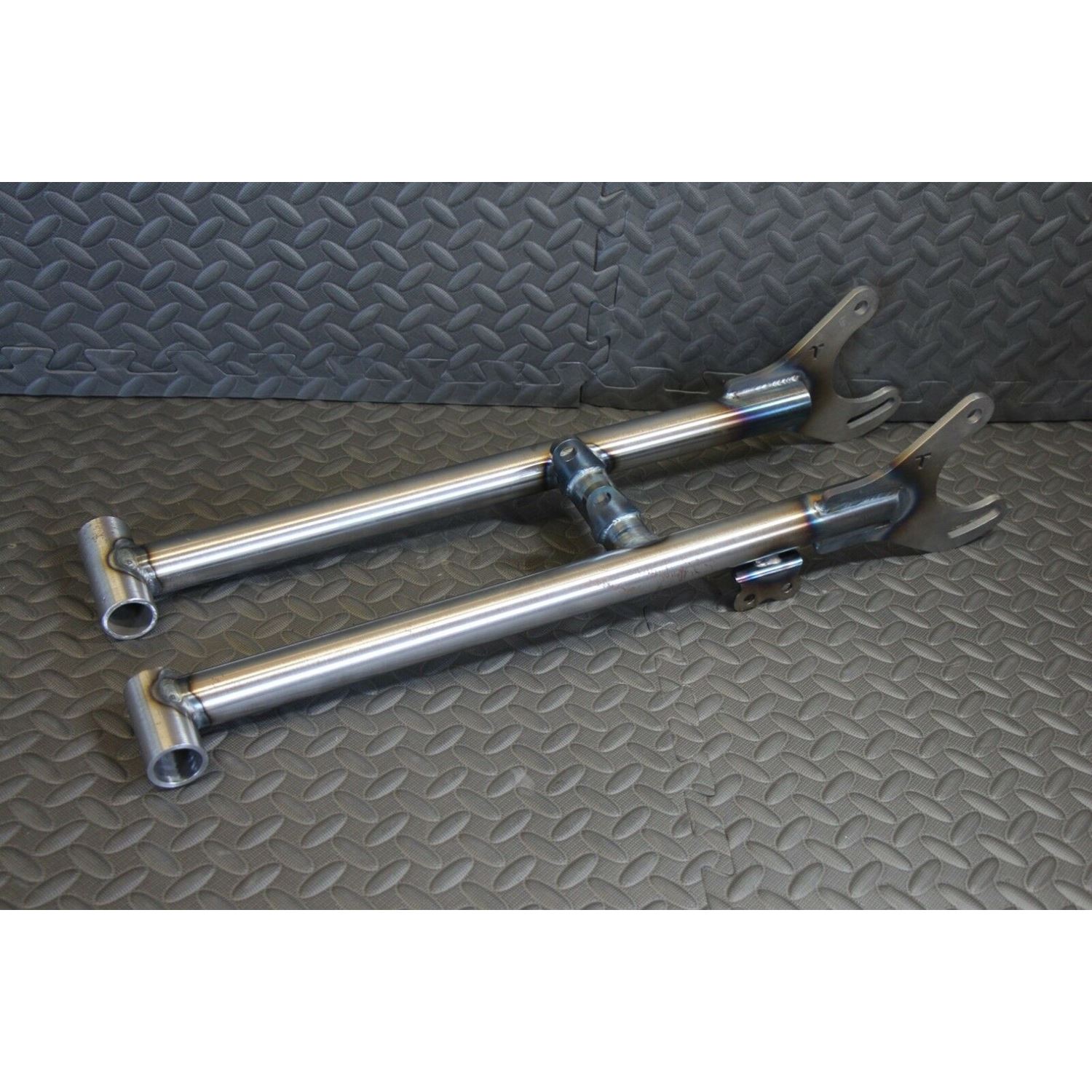 NEW TYSON RACING Yamaha Blaster YFS200 swingarm ch