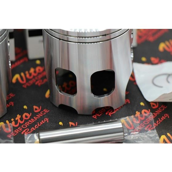 2 x Wiseco 573 series pistons Yamaha Banshee for 4mm stroker 66.00 NEW